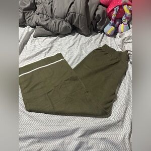 Green Wide Leg Pants for Effortless Style